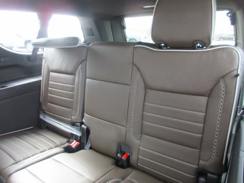 New 2026 GMC Yukon XL Denali Ultimate image 14