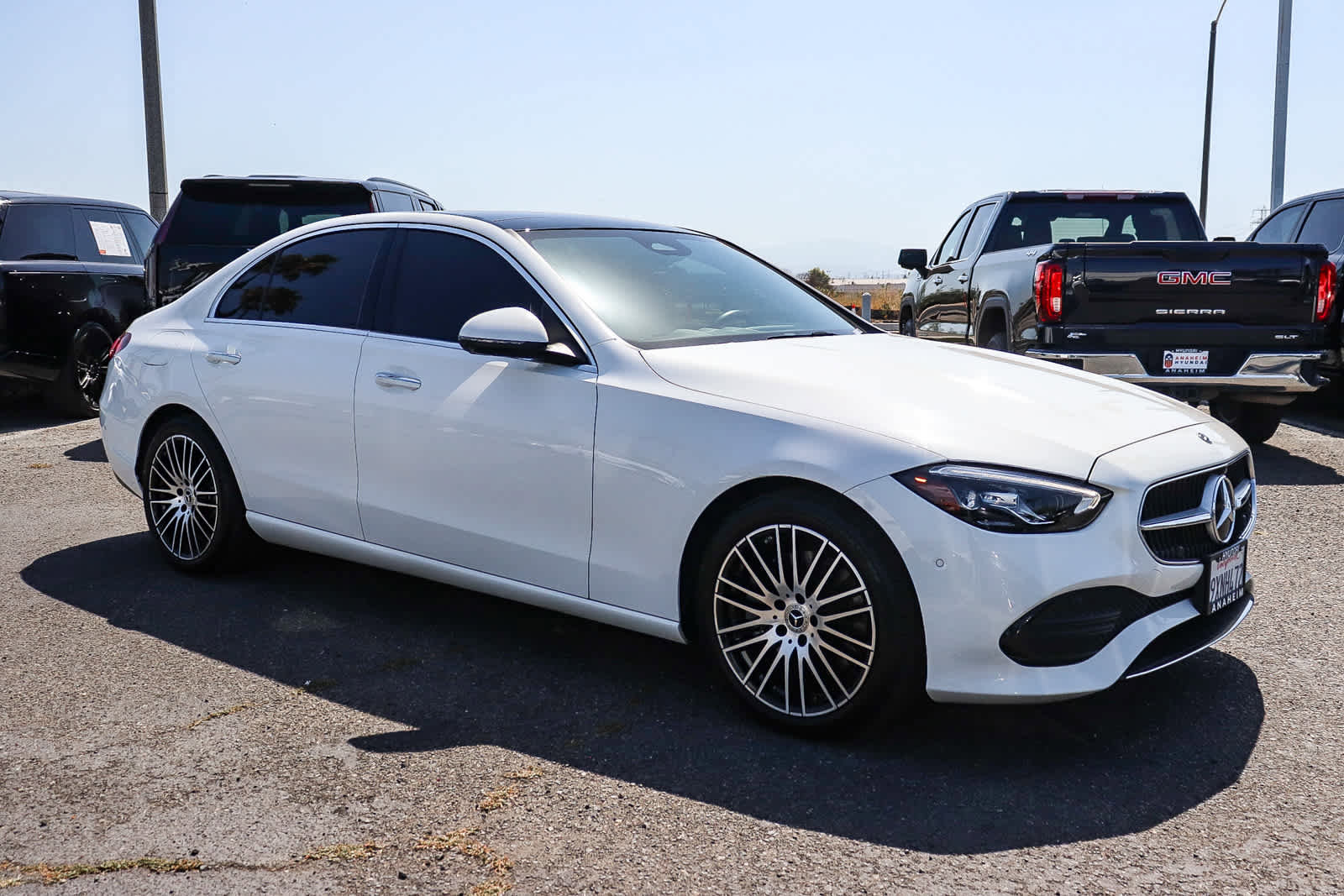 Used 2023 Mercedes-Benz C 300 Sedan image 3