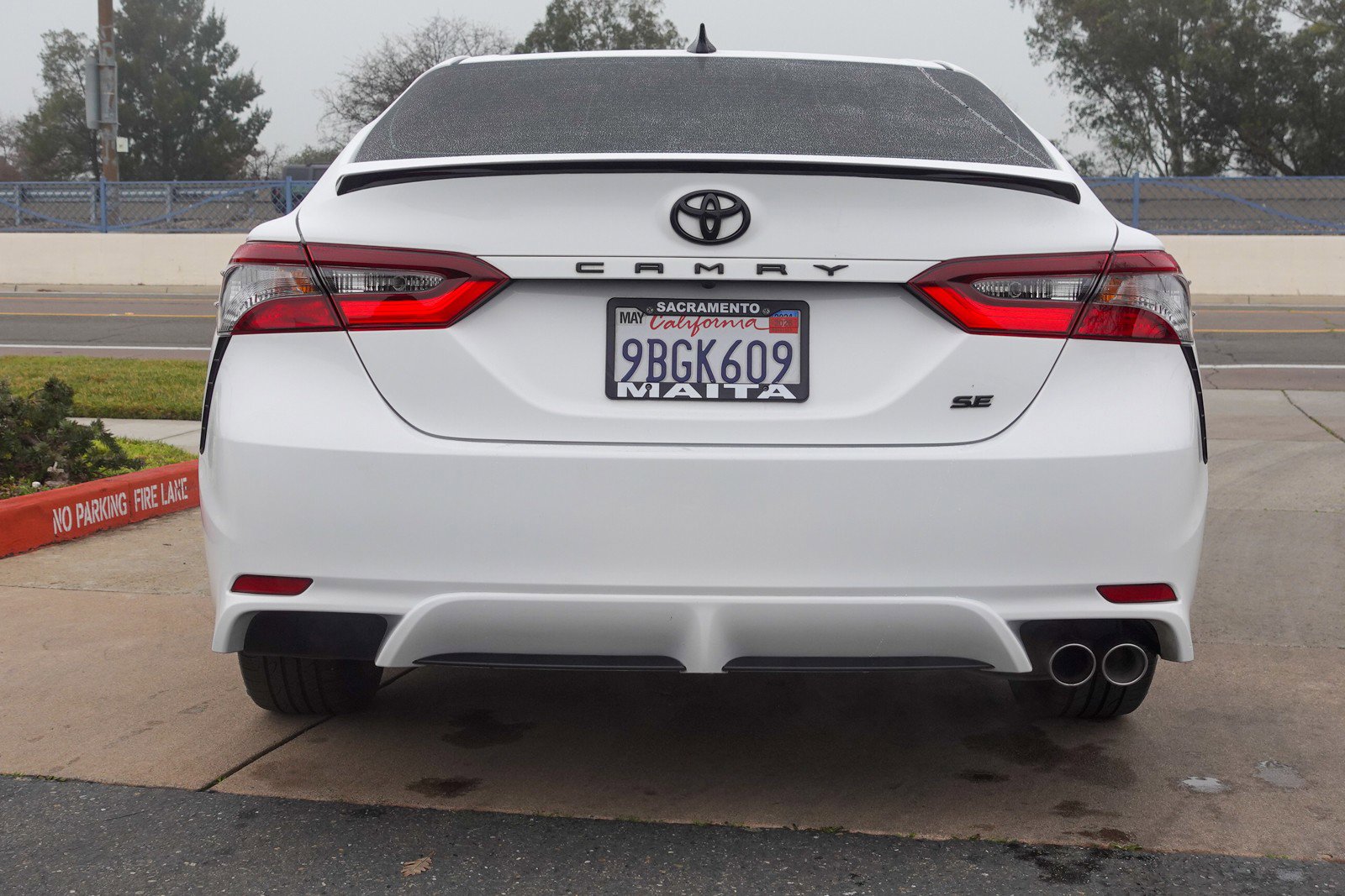 Used 2022 Toyota Camry SE image 6