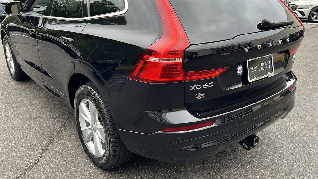 Used 2022 Volvo XC60 B5 Momentum w/ Climate Package image 15