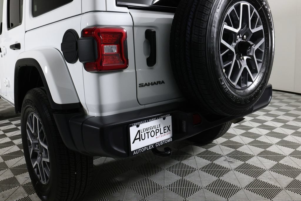 Used 2026 Jeep Wrangler Unlimited Sahara AWD/4WD image 44