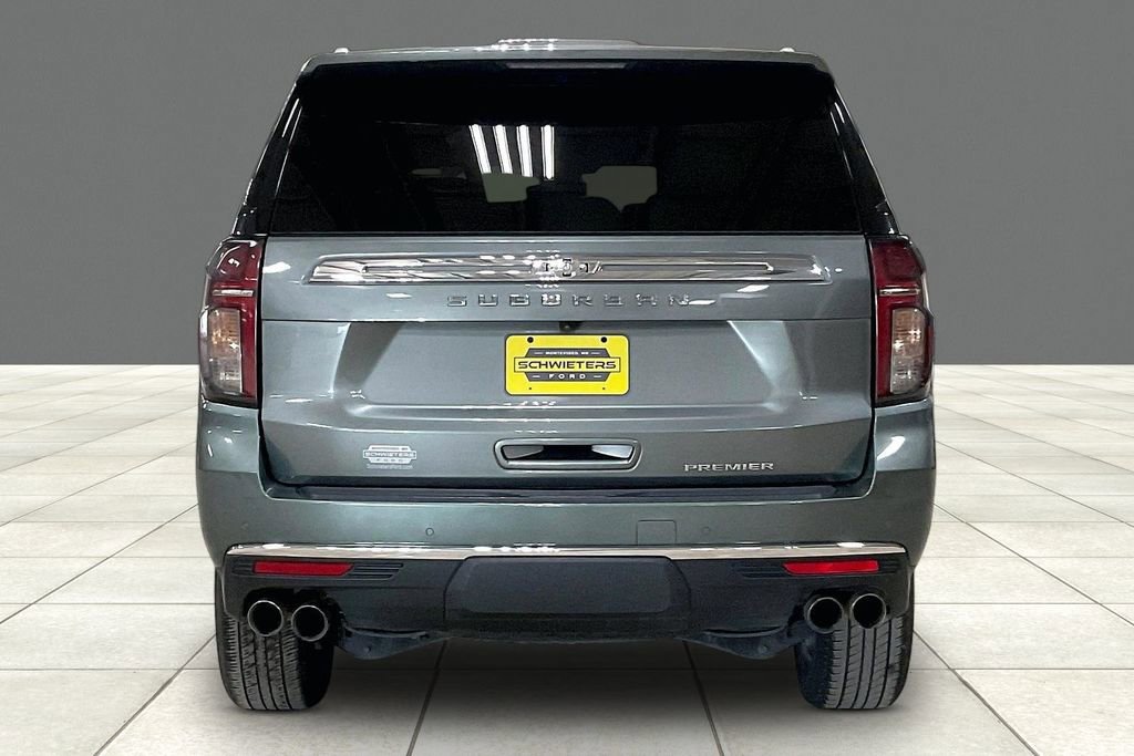 Used 2023 Chevrolet Suburban Premier AWD/4WD image 4