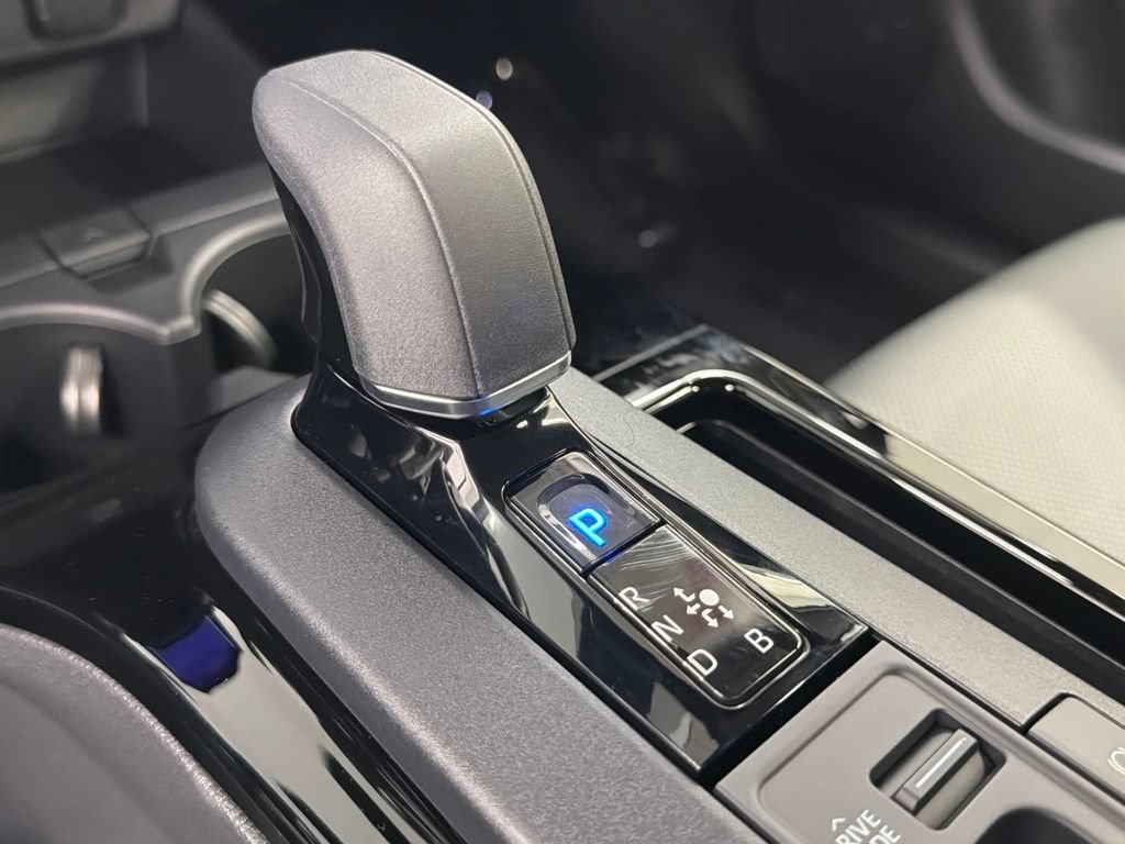 Certified 2026 Toyota Prius Plug-In Hybrid FWD image 31