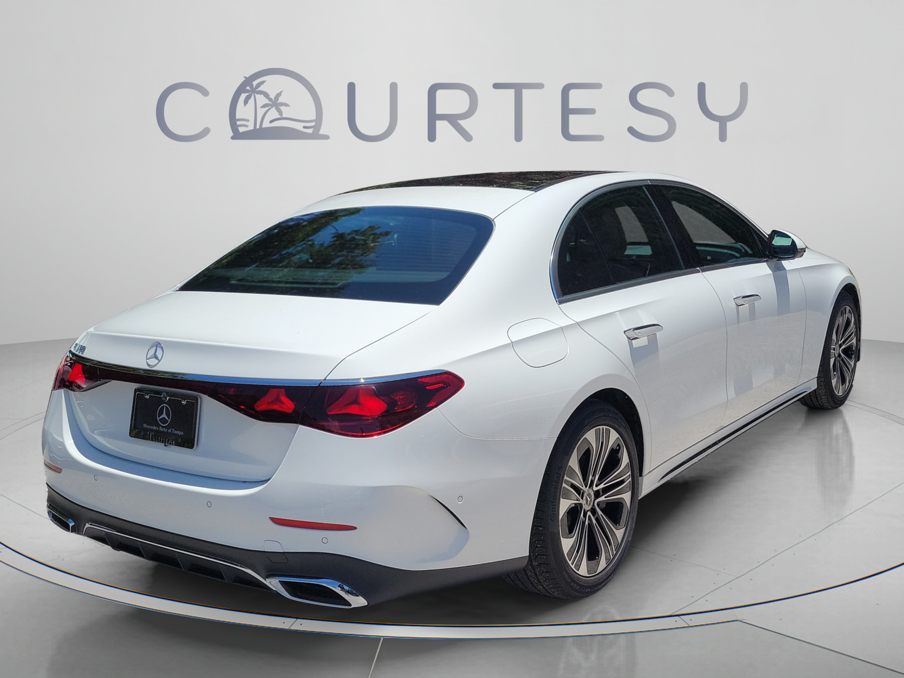 New 2026 Mercedes-Benz E 350 Sedan image 3