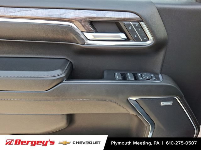 Certified 2023 Chevrolet Silverado 1500 LTZ w/ LTZ Convenience Package II AWD/4WD image 15