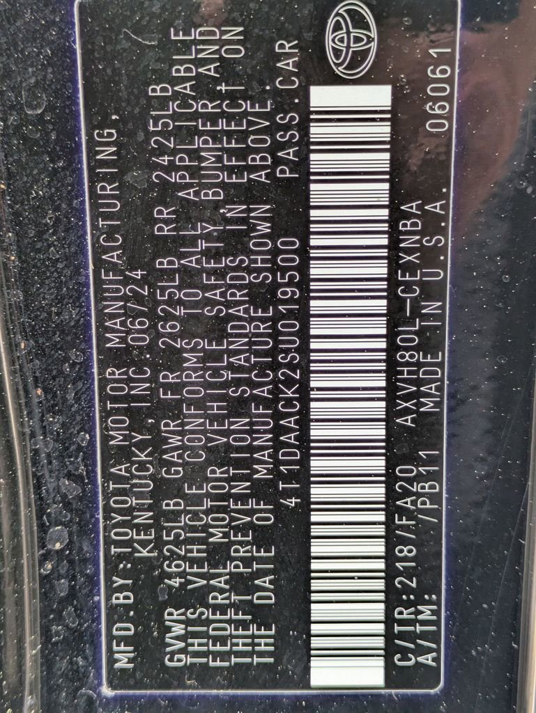 Used 2025 Toyota Camry LE FWD image 36