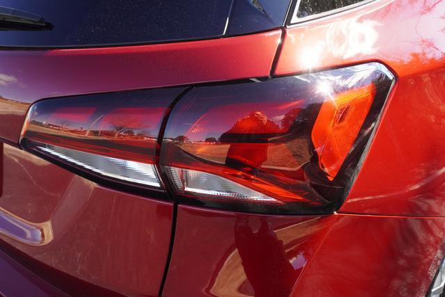 Used 2024 Chevrolet Equinox LT w/ LPO, Floor Liner Package image 34