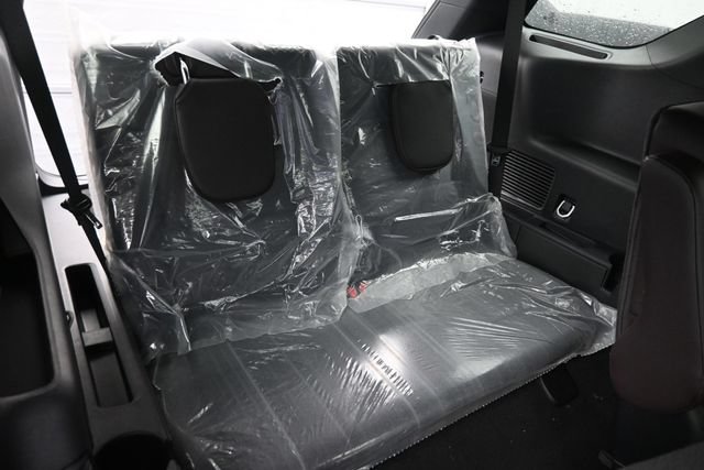 New 2026 Ford Explorer Platinum w/ LUX Leather Package AWD/4WD image 10