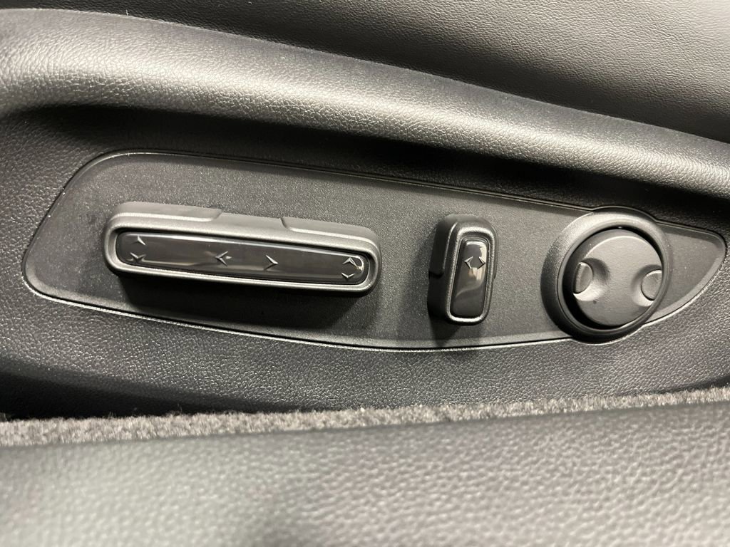 New 2026 Honda Accord Touring image 11