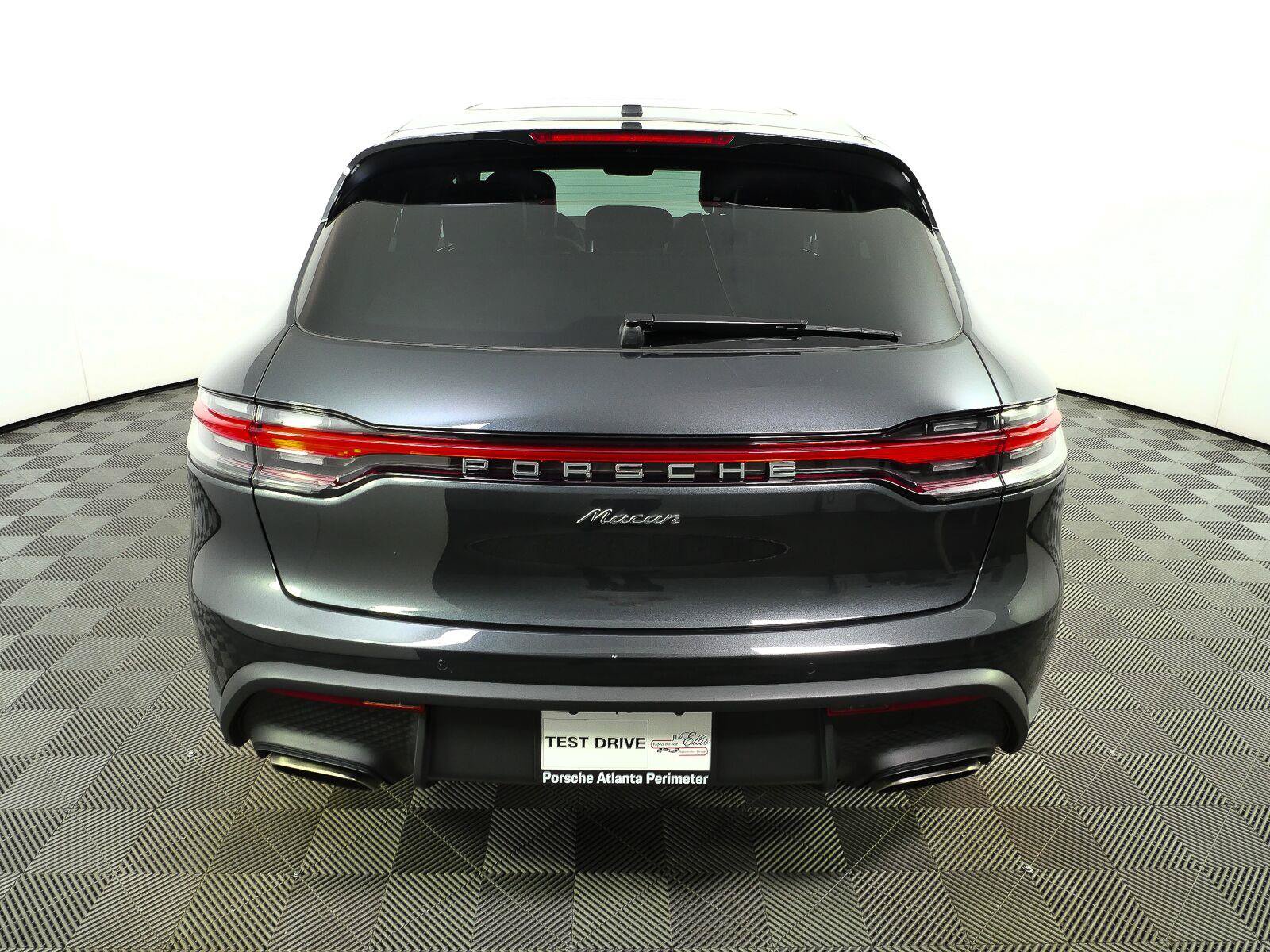 New 2026 Porsche Macan Turbo AWD/4WD image 32