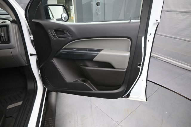 Used 2020 GMC Canyon W/T w/ Convenience Package RWD image 12