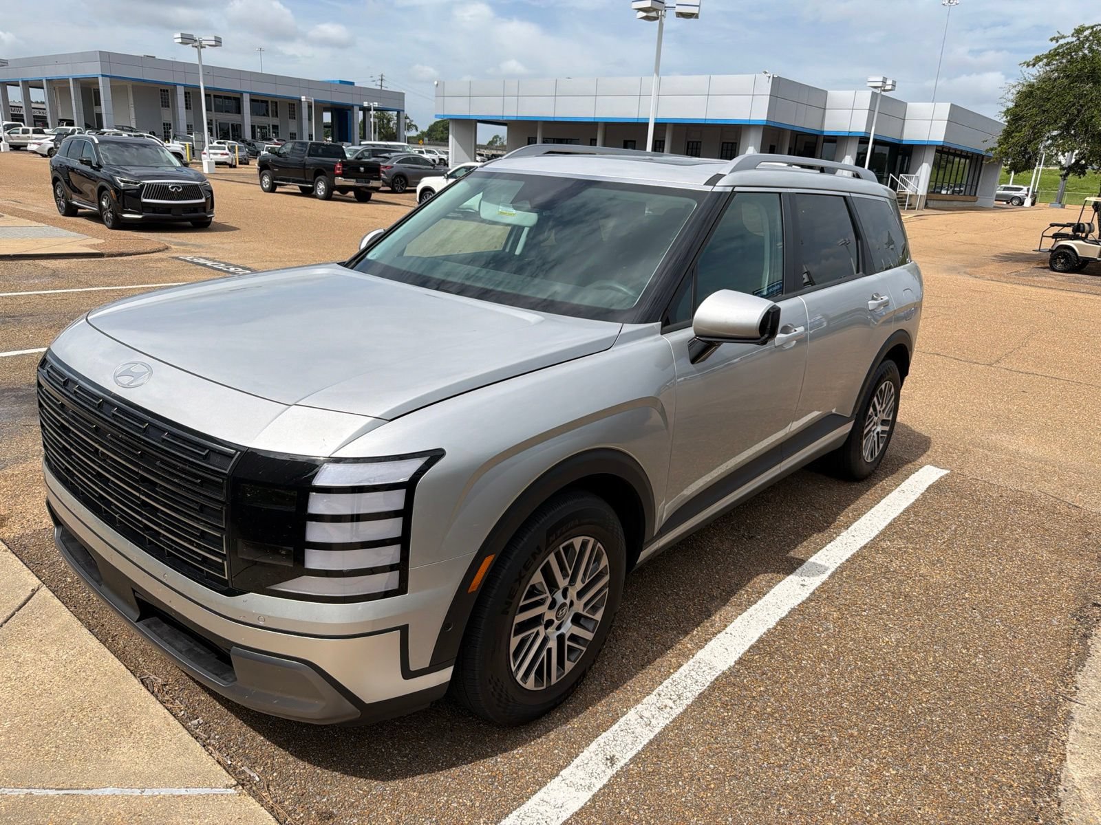 Used 2026 Hyundai Palisade SEL AWD/4WD image 2