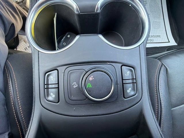 Used 2018 GMC Terrain SLT w/ Preferred Package FWD image 28