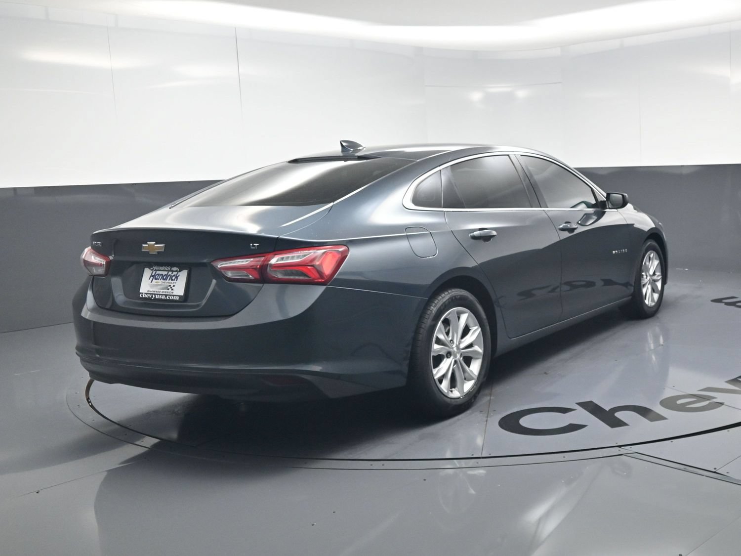 Used 2019 Chevrolet Malibu LT FWD image 9