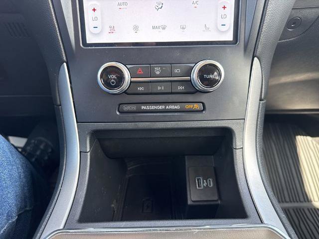 Certified 2022 Ford Edge SEL w/ Convenience Package AWD/4WD image 32