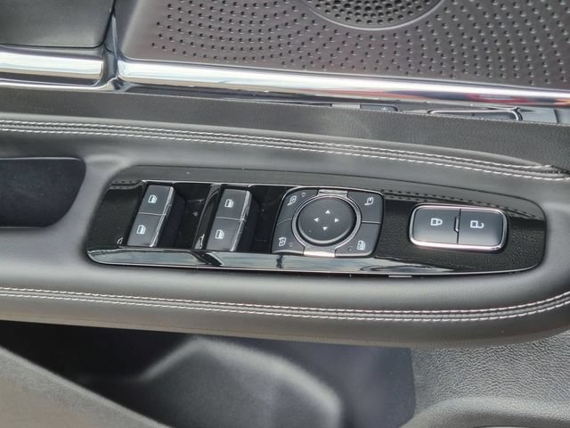 Used 2024 Lincoln Corsair Reserve w/ Equipment Group 201A AWD/4WD image 16
