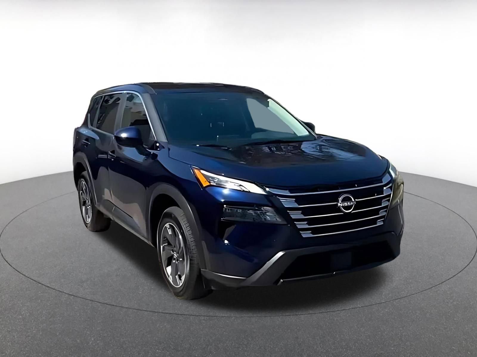 Used 2025 Nissan Rogue SV FWD image 3