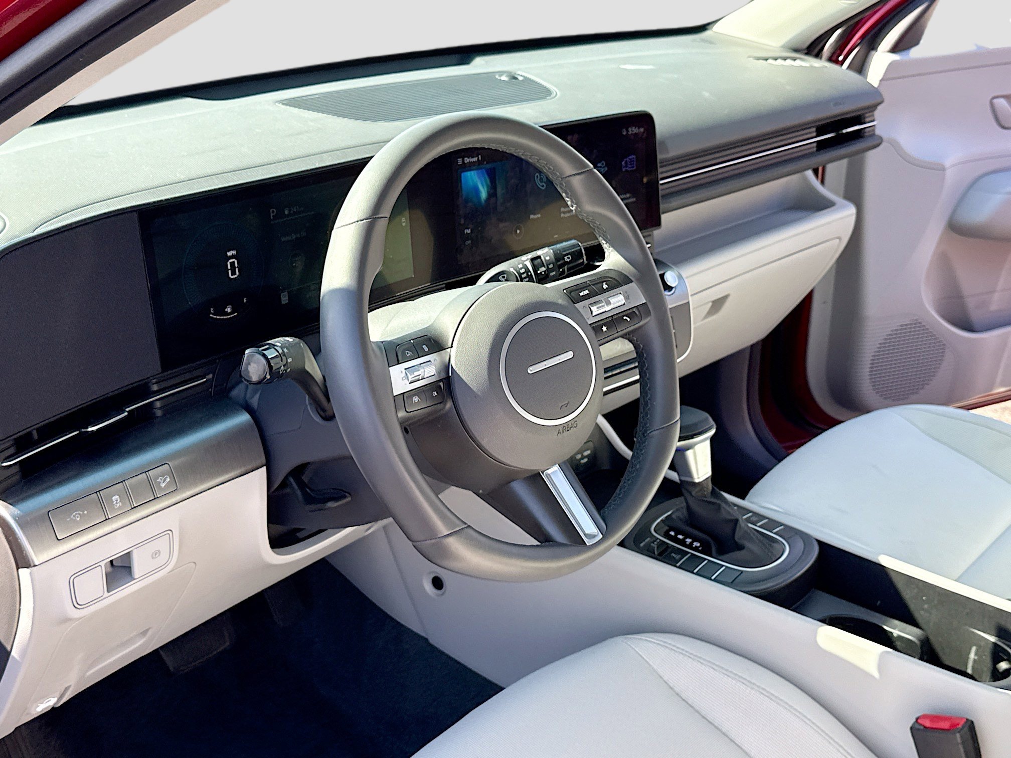 Certified 2025 Hyundai Kona SEL image 4