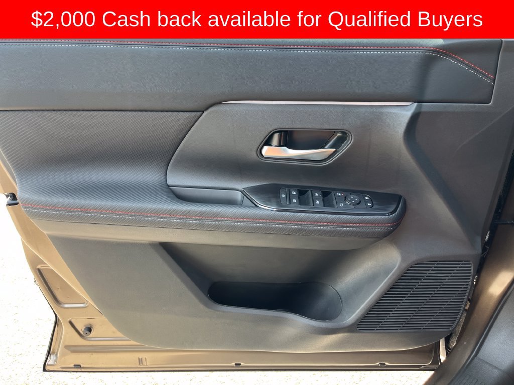 New 2027 Nissan Kicks SR w/ SR Premium Package FWD image 14
