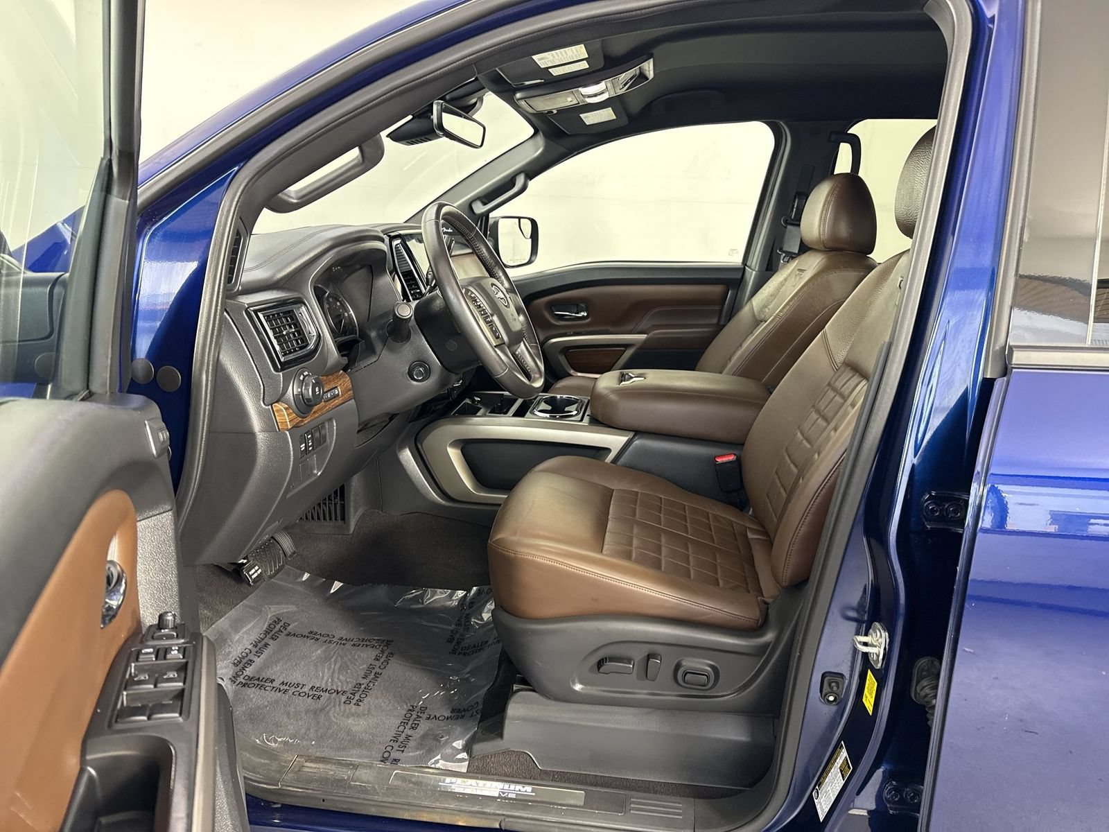 Used 2023 Nissan Titan Platinum Reserve w/ Off Road Protection Package AWD/4WD image 5