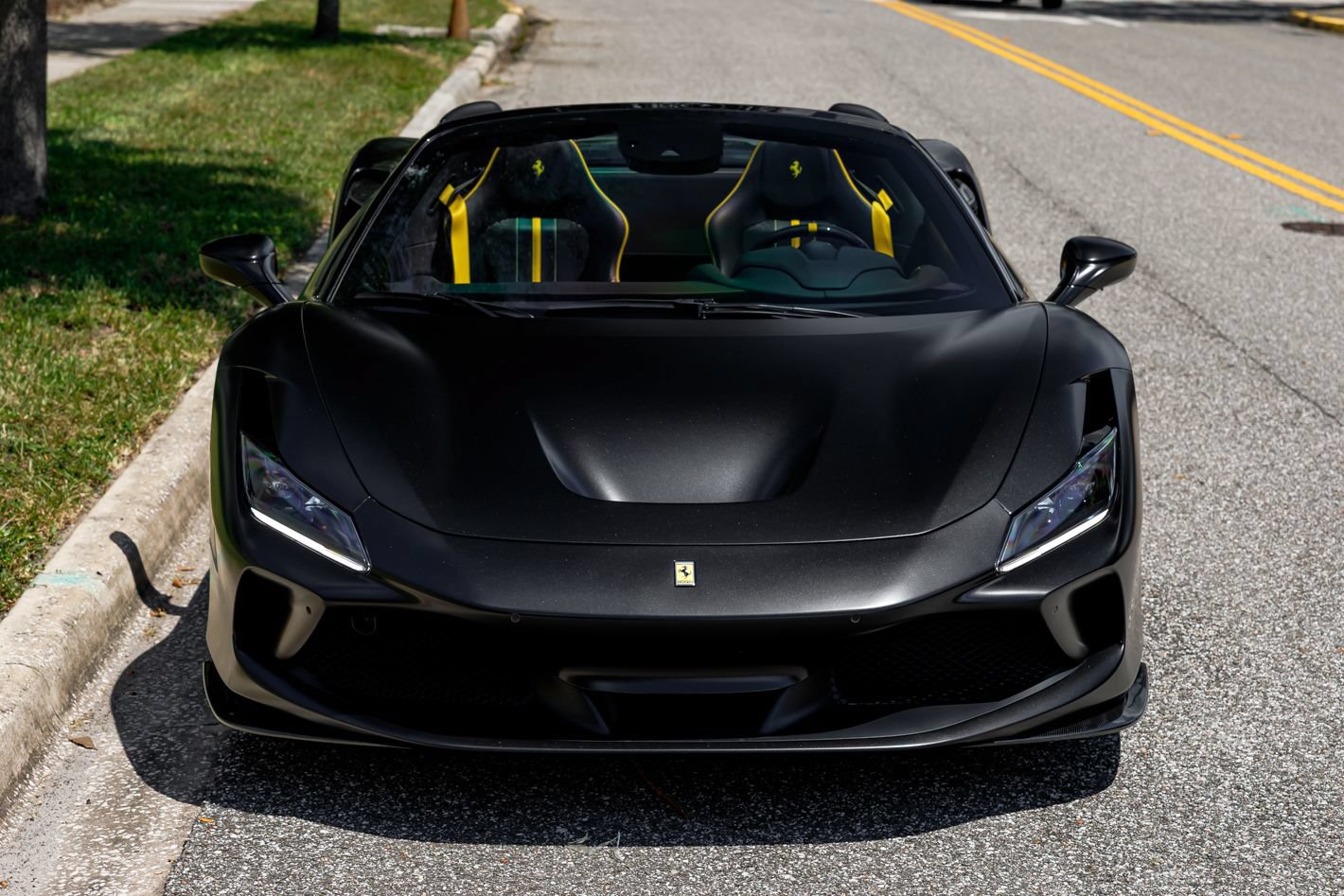 Used 2022 Ferrari F8 Tributo RWD image 24