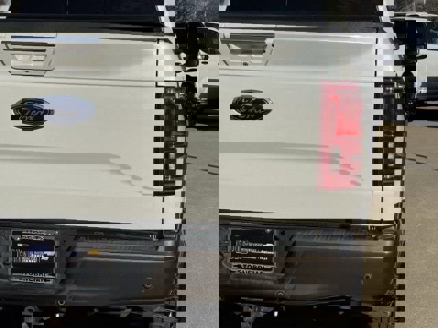 Used 2015 Ford F150 Lariat image 7