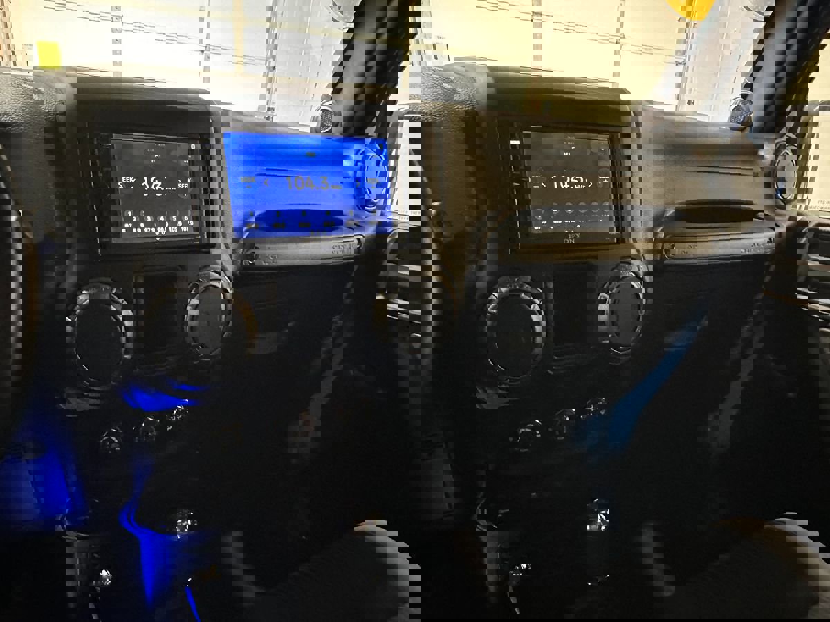 Used 2012 Jeep Wrangler Sport image 21