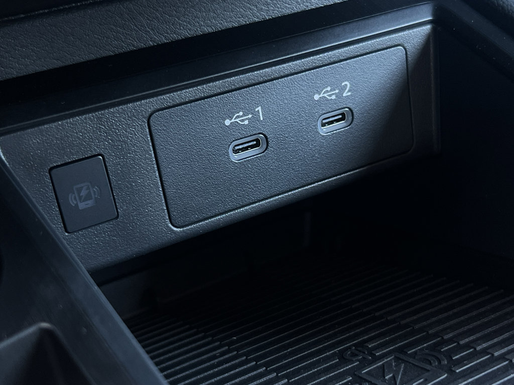 New 2026 Nissan Kicks SR w/ Cold Weather Package image 32