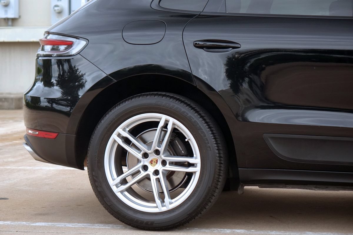 Used 2019 Porsche Macan AWD/4WD image 27