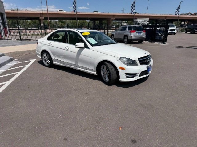 Used 2014 Mercedes-Benz C 300 4MATIC Sedan w/ Premium 1 Package image 23