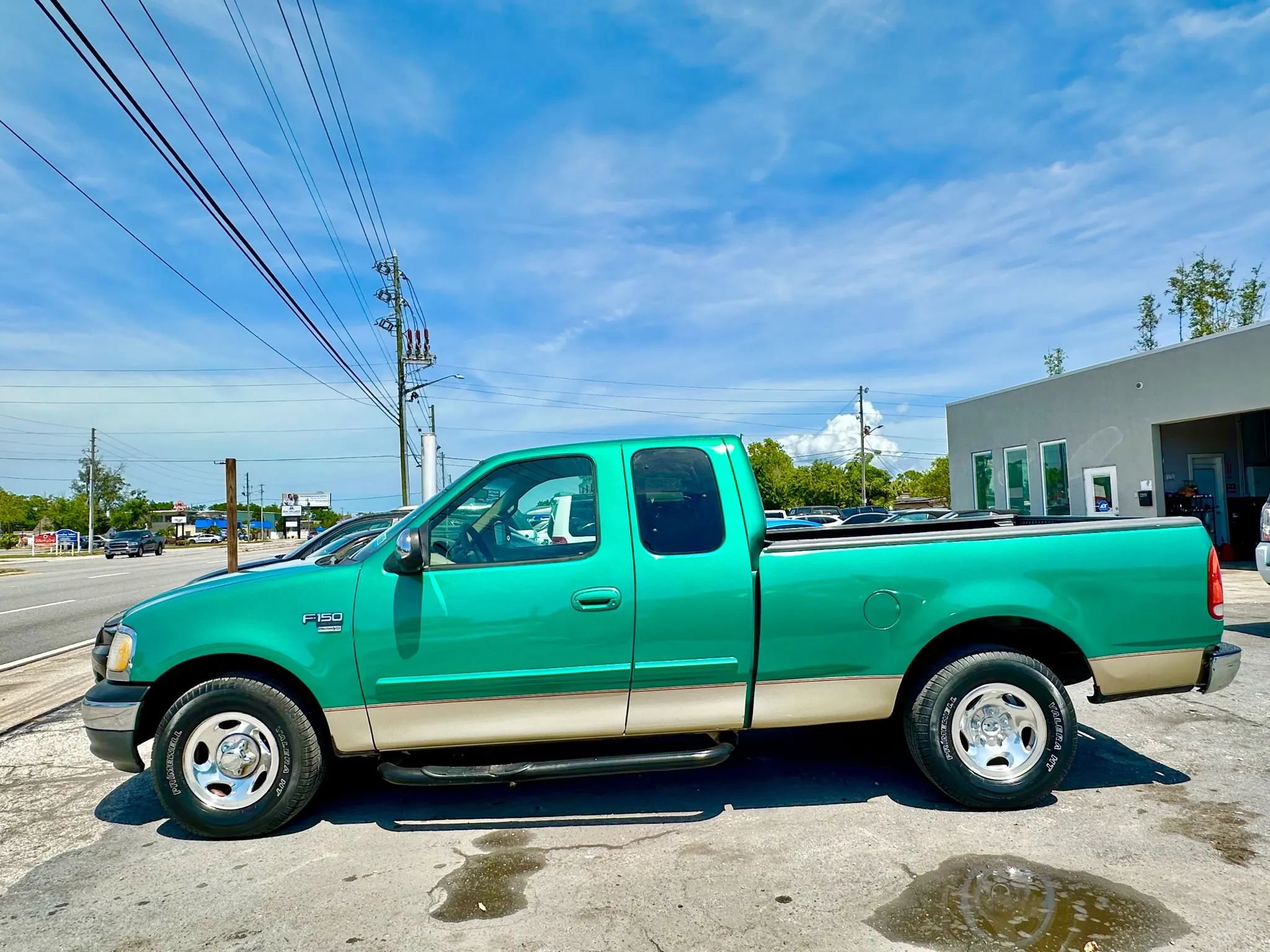 Used 1999 Ford F150 2WD SuperCab image 2