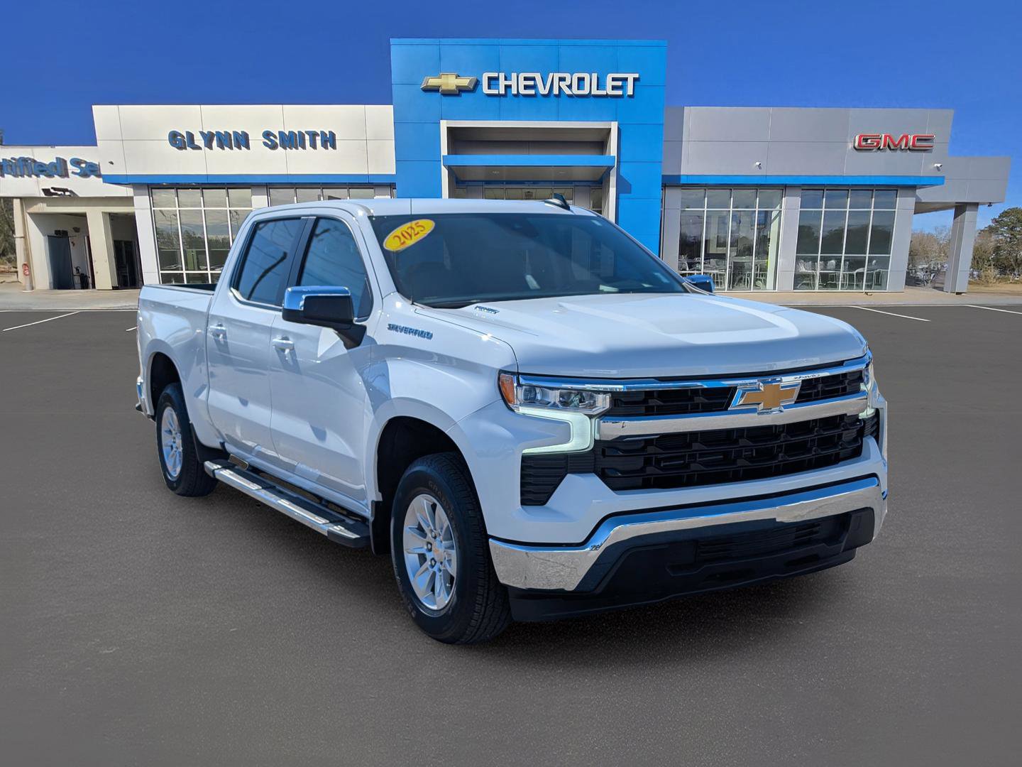 Used 2025 Chevrolet Silverado 1500 LT w/ Protection Package image 3
