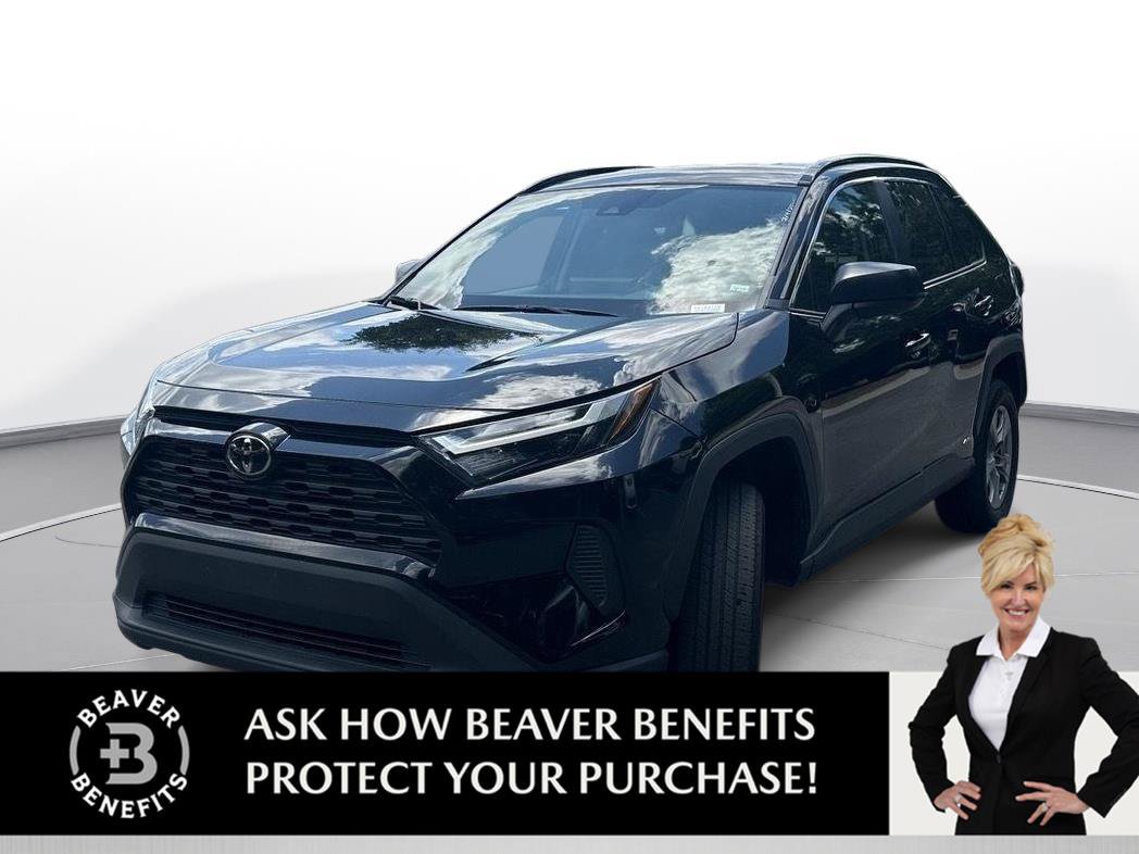 Used 2025 Toyota RAV4 LE AWD/4WD video 1
