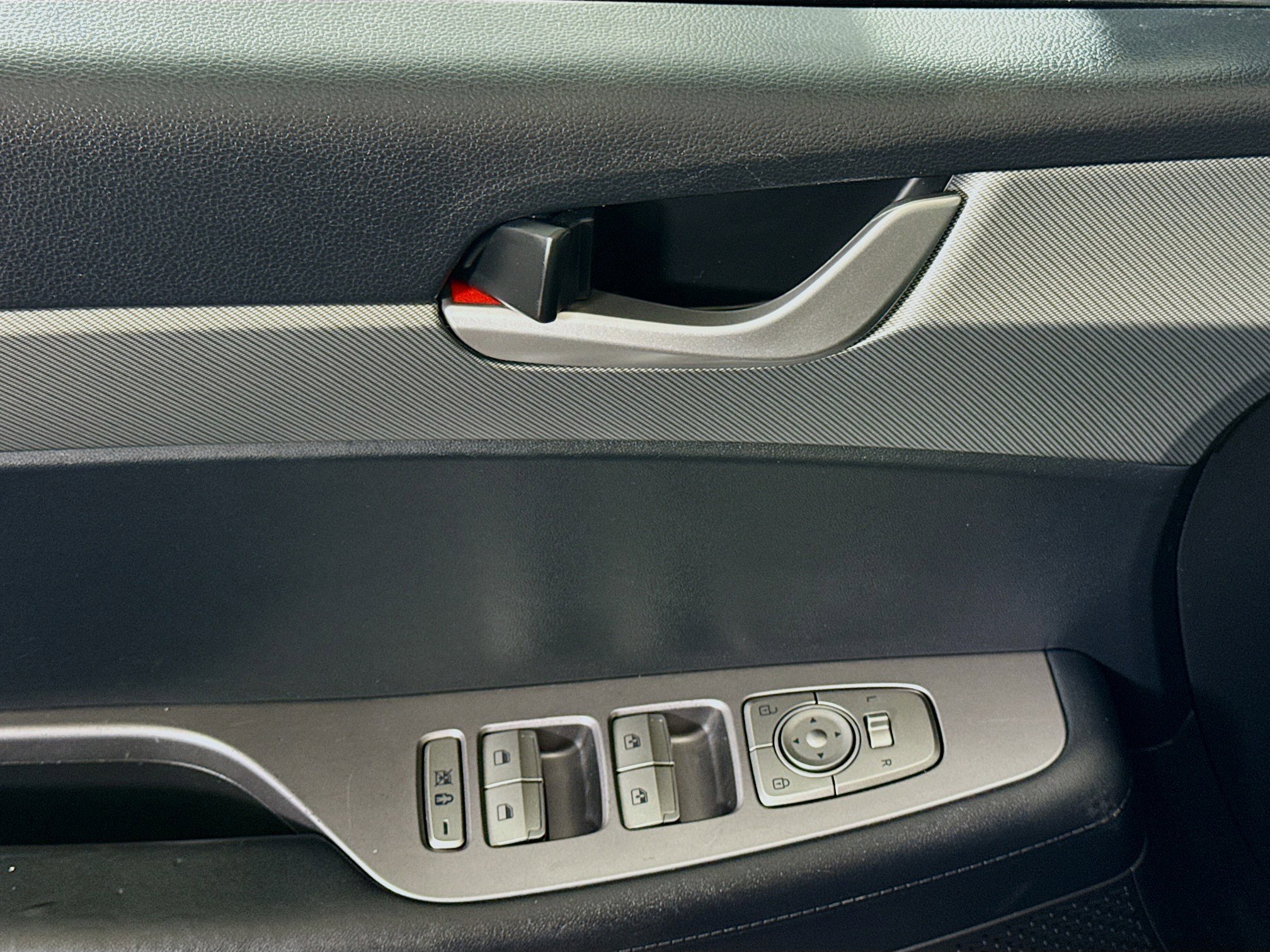 Used 2024 Hyundai Palisade SEL image 24