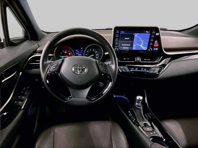 Used 2019 Toyota C-HR Limited FWD image 5