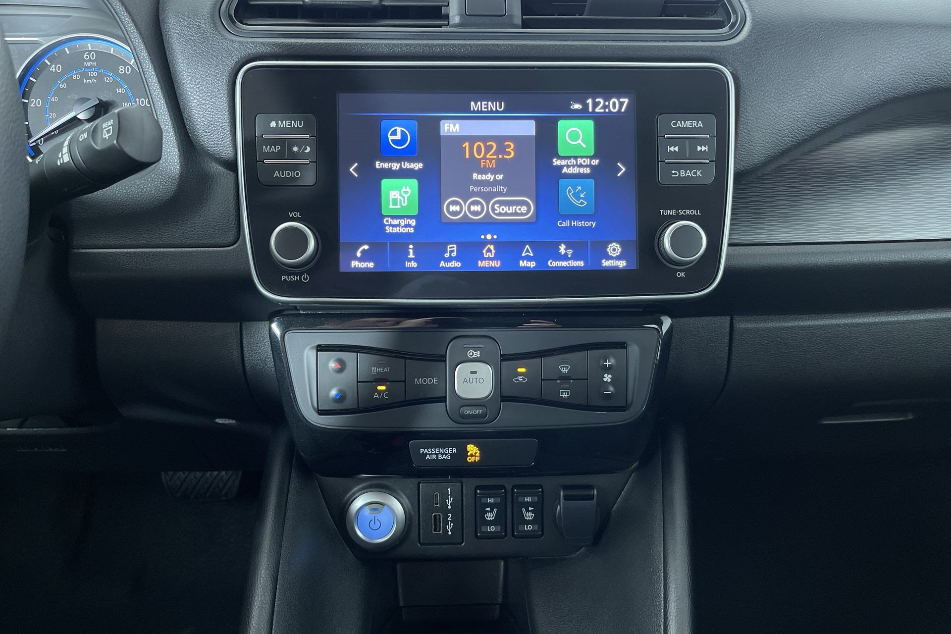 Certified 2025 Nissan Leaf SV Plus FWD image 18