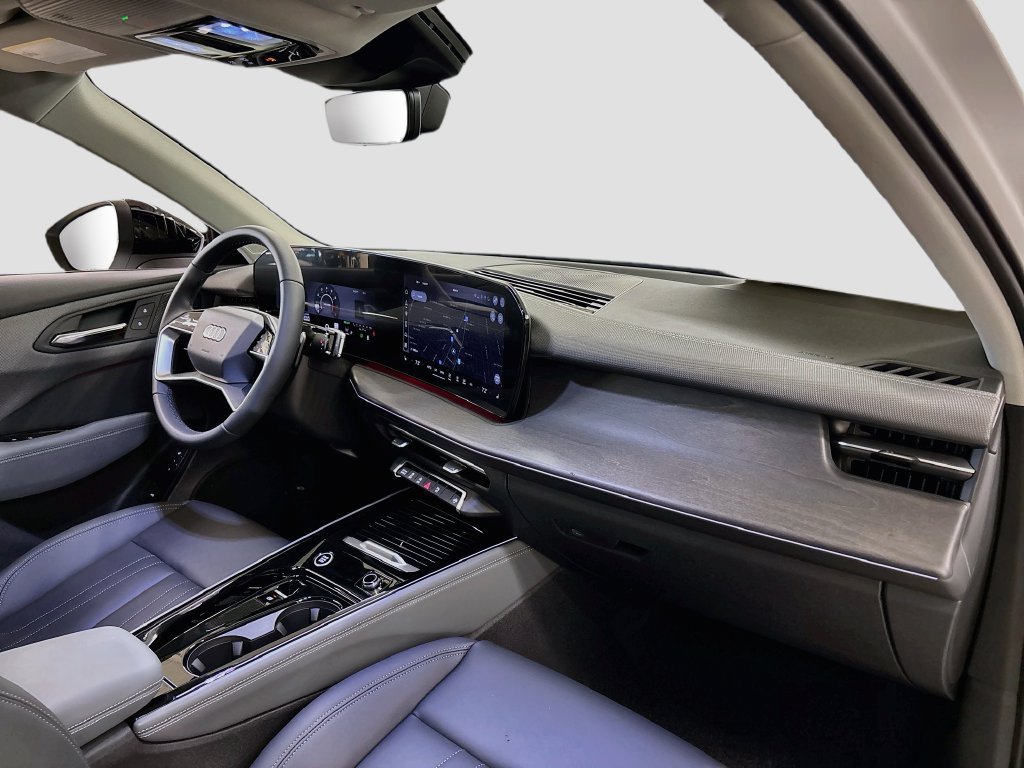 New 2026 Audi Q3 quattro 2.0T AWD/4WD image 14