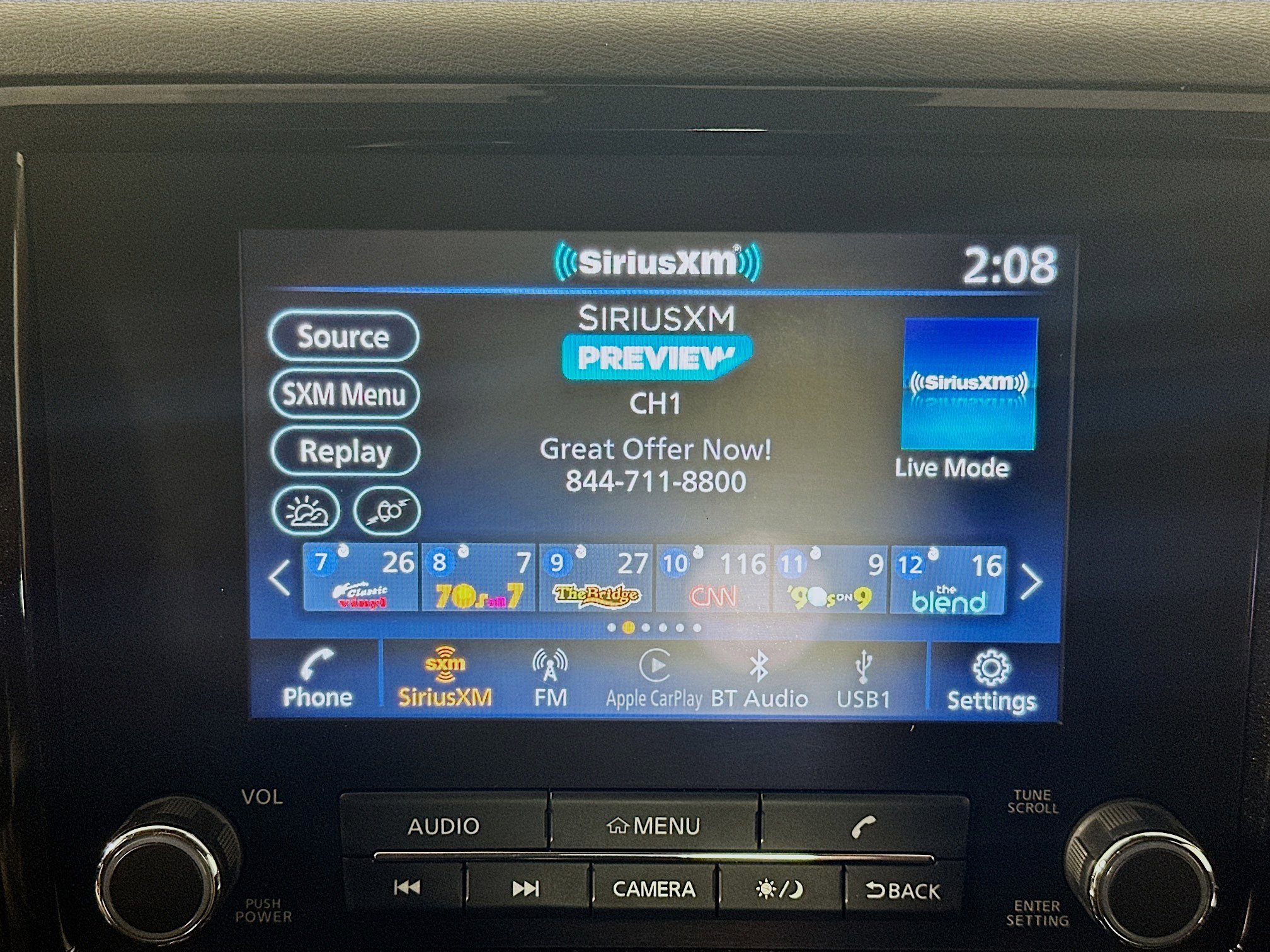 Used 2023 Nissan Frontier SV image 19