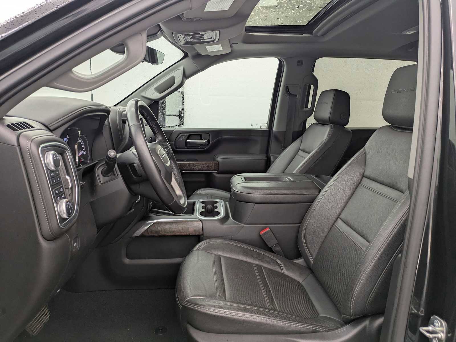 Used 2020 GMC Sierra 3500 Denali w/ Denali Ultimate Package image 18