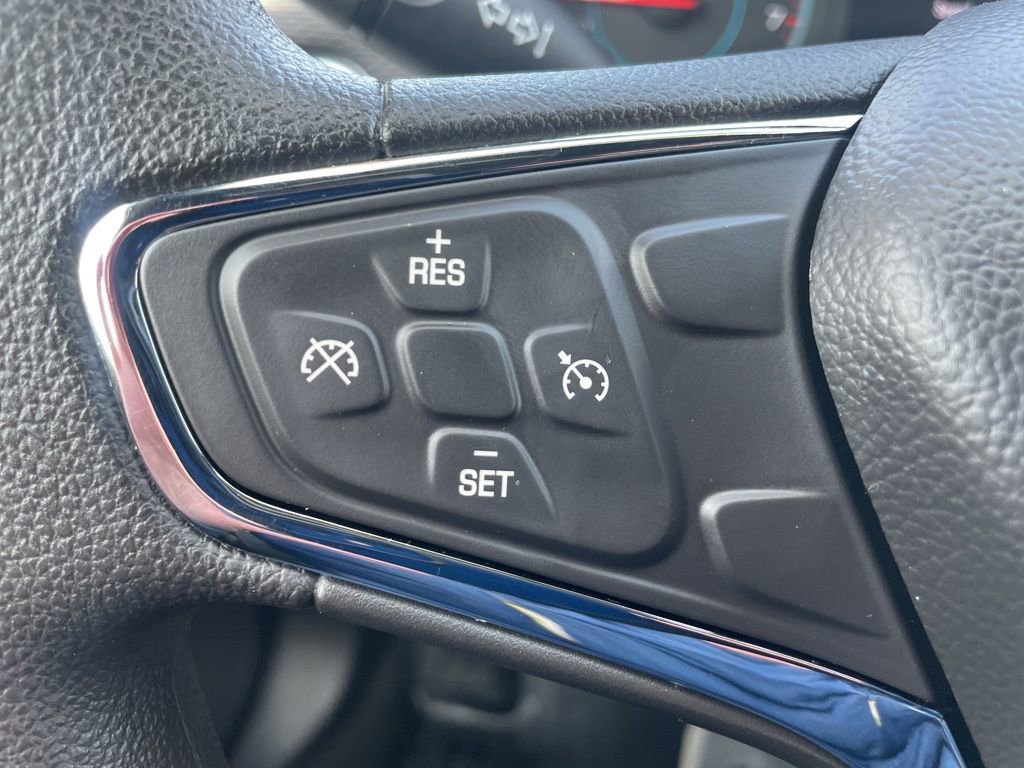 Used 2017 Chevrolet Cruze LT w/ RS Package FWD image 13