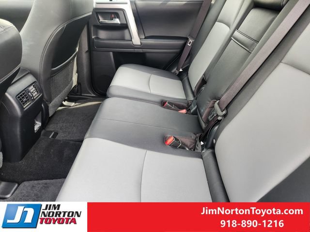 Used 2023 Toyota 4Runner SR5 Premium w/ Moonroof Package RWD image 29