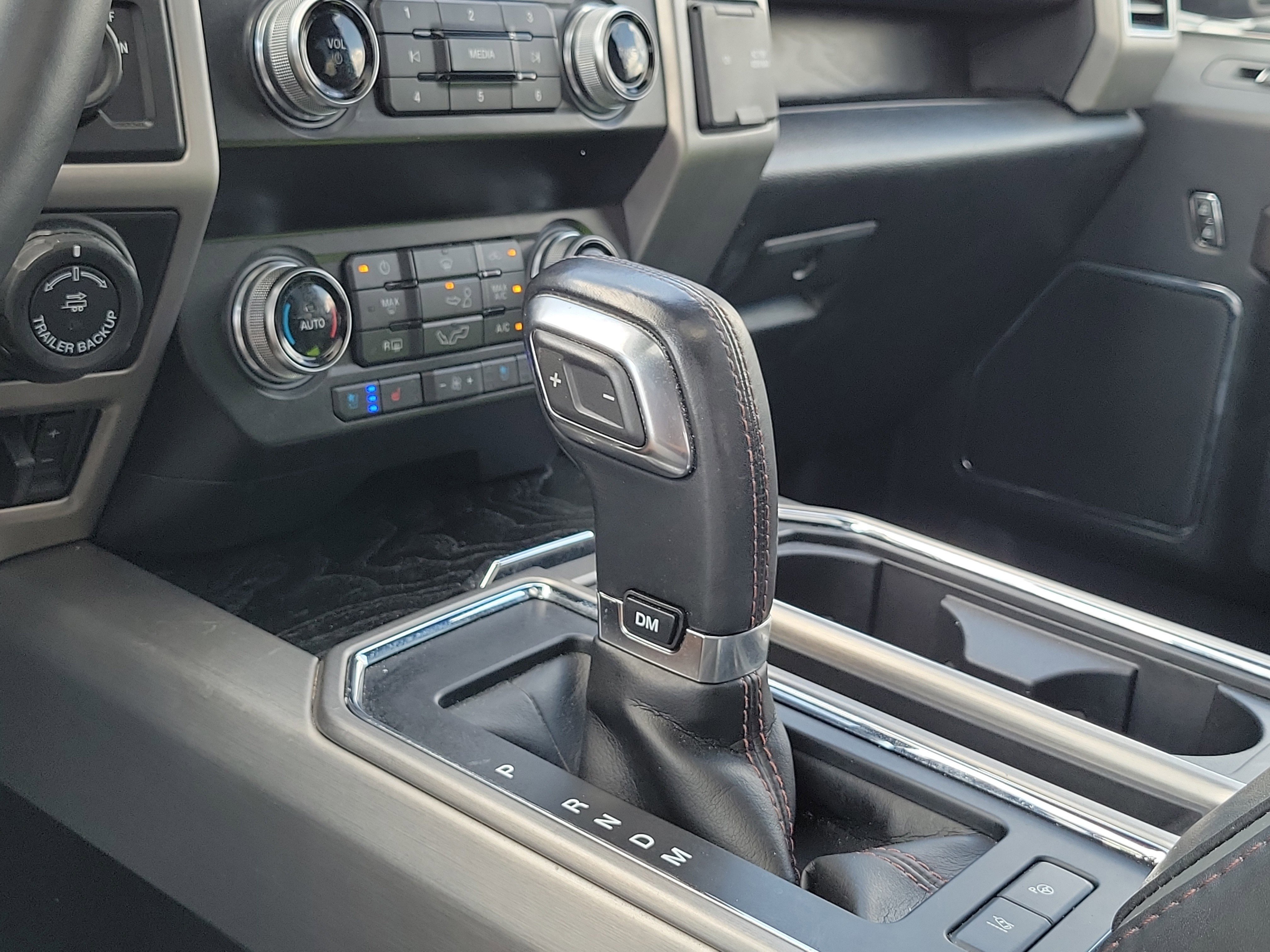 Used 2020 Ford F150 Platinum w/ Equipment Group 701A Luxury RWD image 27