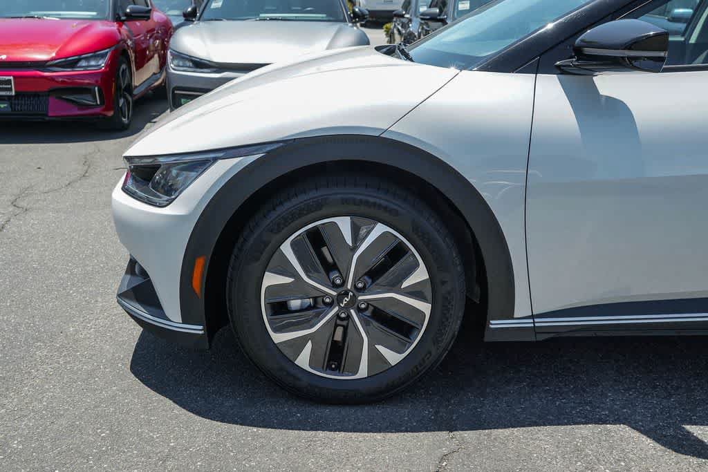 Certified 2023 Kia EV6 Light RWD image 9