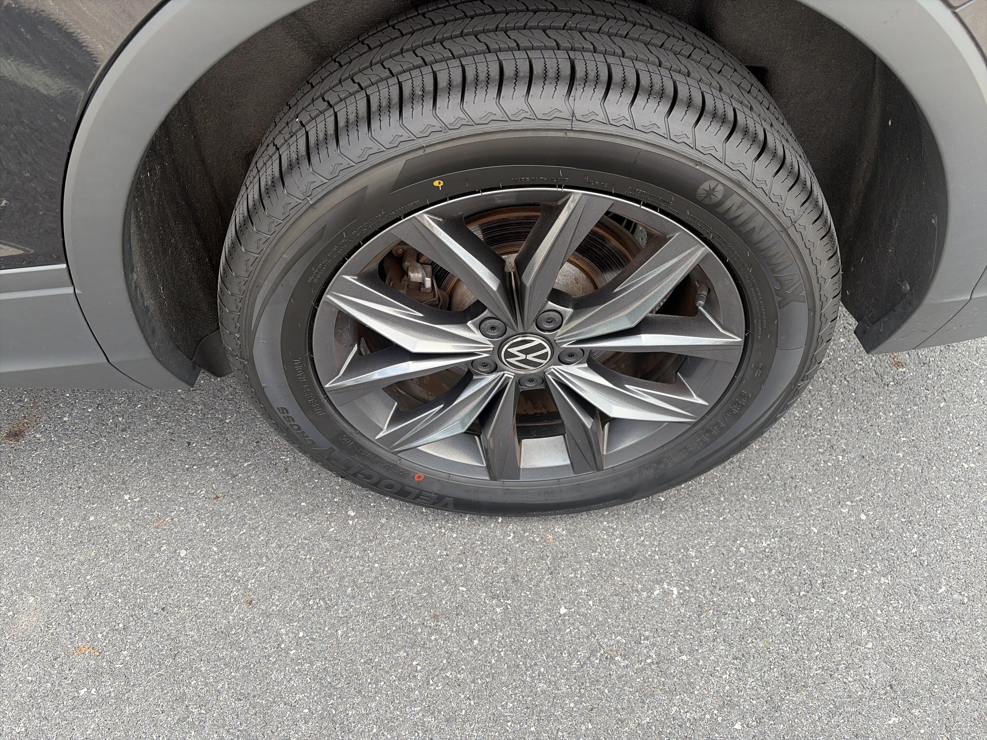 Certified 2022 Volkswagen Tiguan SE AWD/4WD image 10