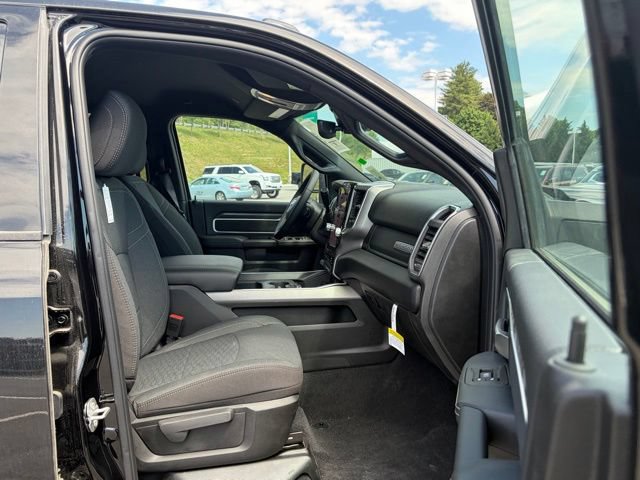 New 2026 RAM 2500 Big Horn AWD/4WD image 29