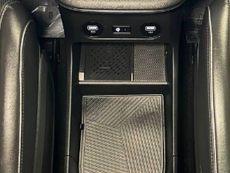 Used 2023 Hyundai Ioniq 5 Limited image 37