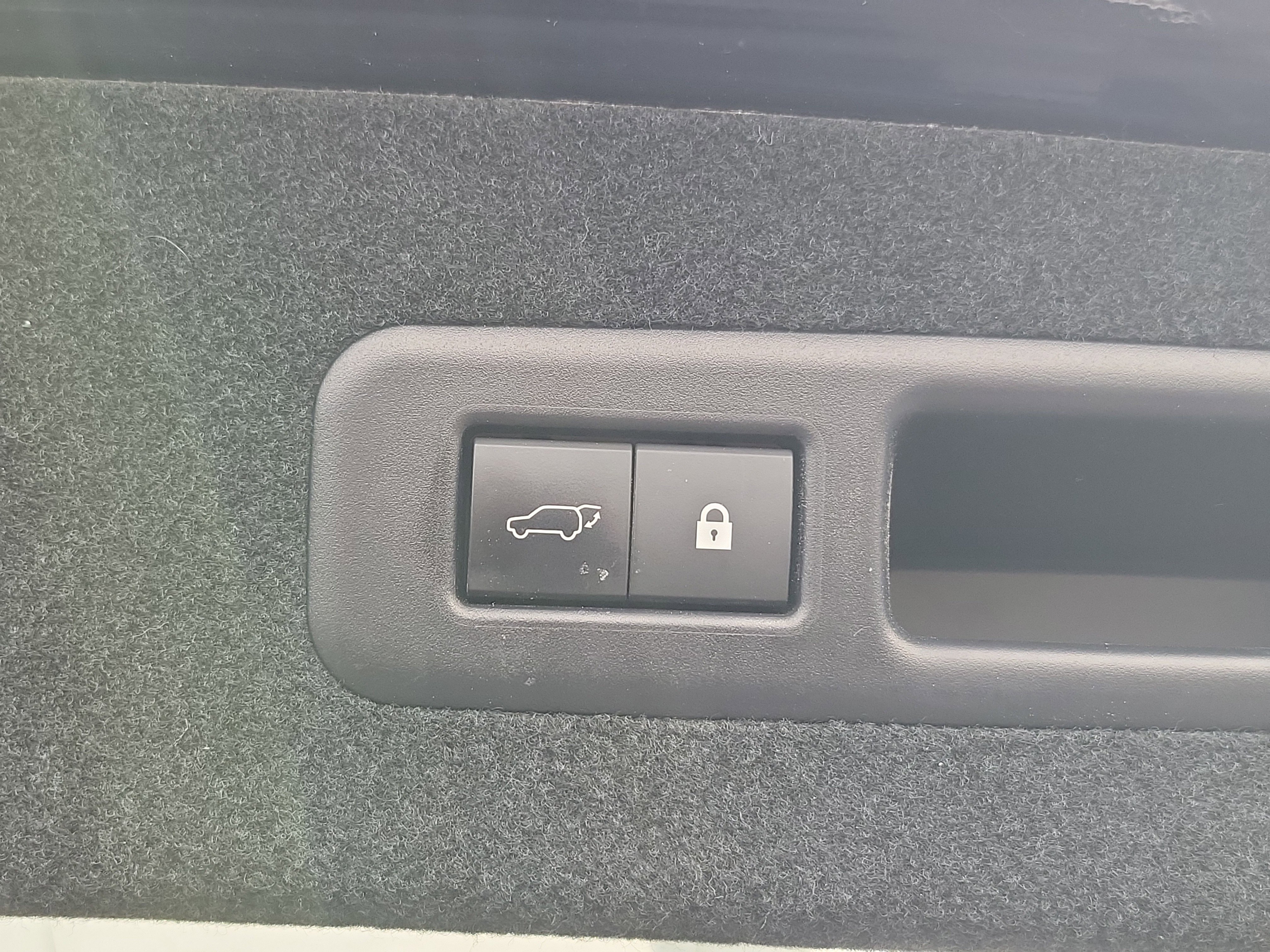 Used 2021 Lexus RX 350L 350L w/ Premium Package image 11