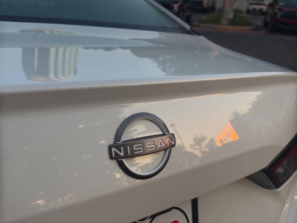New 2025 Nissan Altima 2.5 SV w/ SV Premium Package image 13