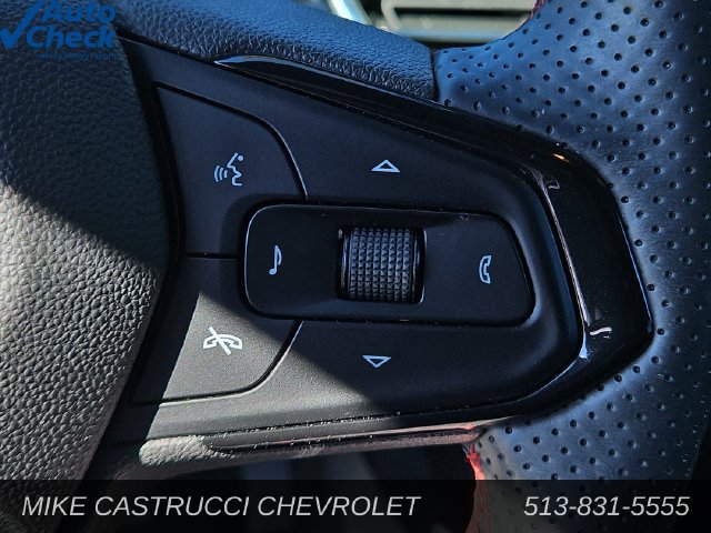 Used 2024 Chevrolet Trax RS w/ Sunroof Package FWD image 13
