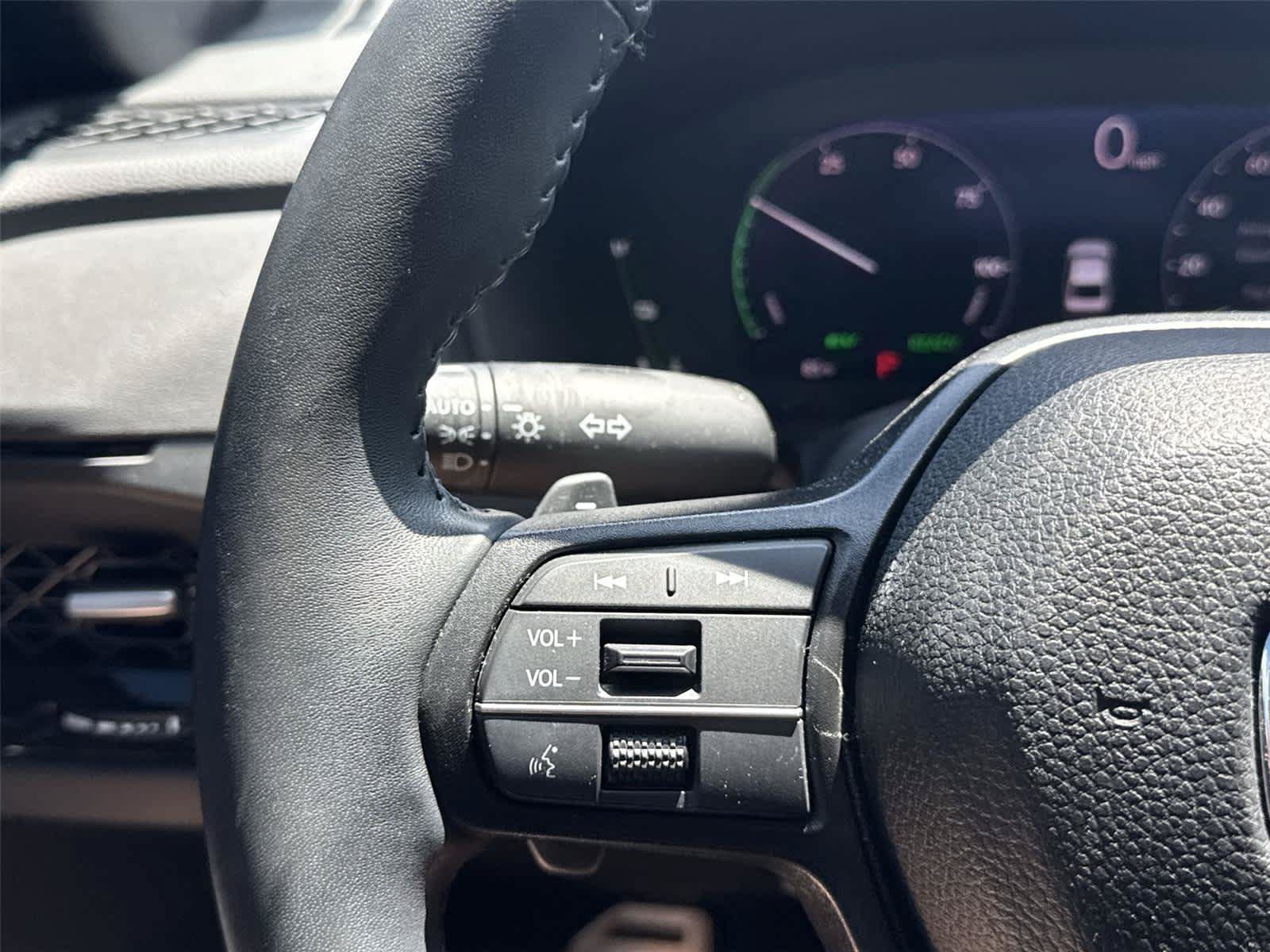 Used 2023 Honda Accord Sport image 18